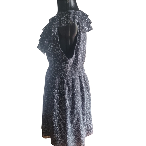 Suzy Shier Black and White Polka Dot Ruffle Neckline Sleeveless Dress 1X - Picture 5 of 7